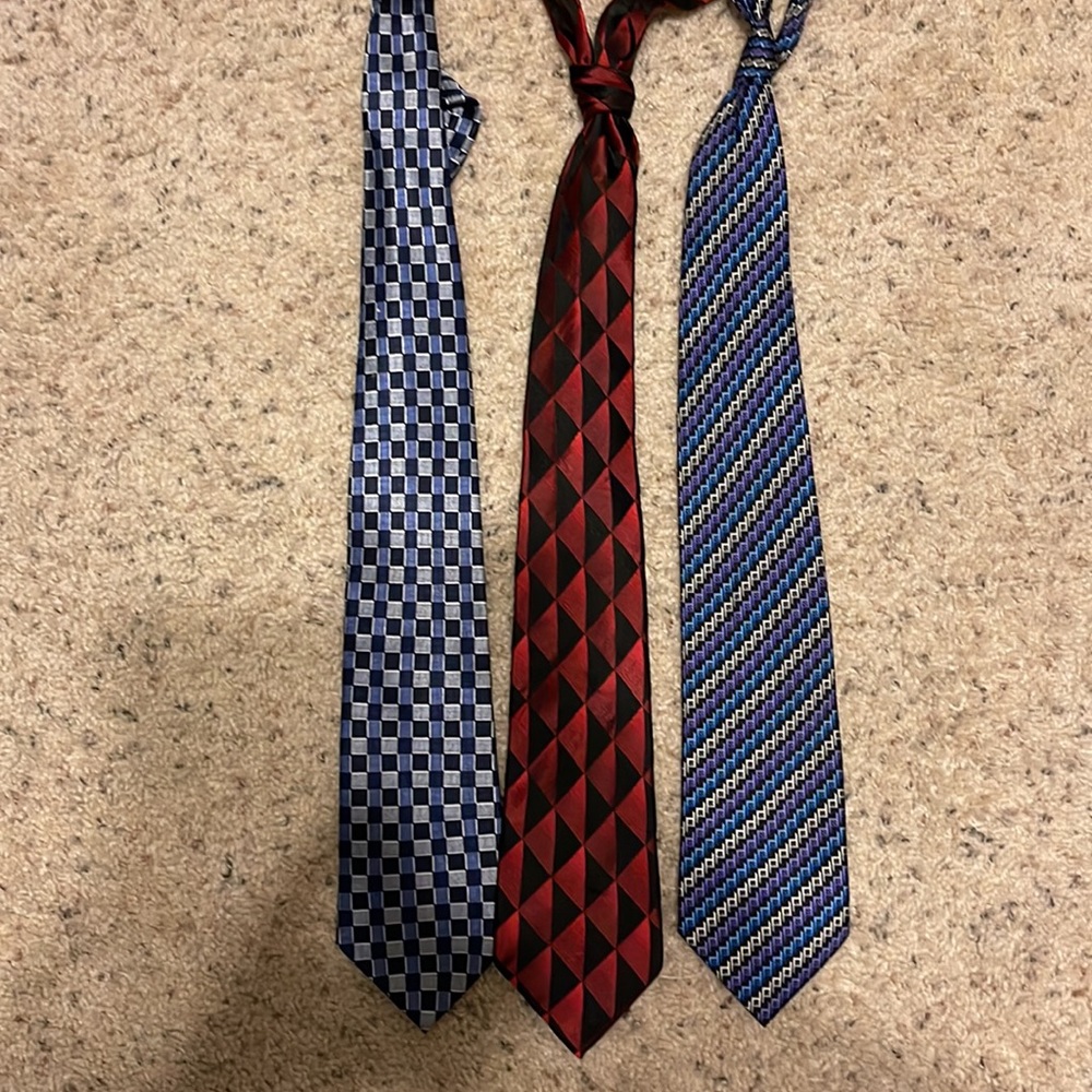3 neck ties